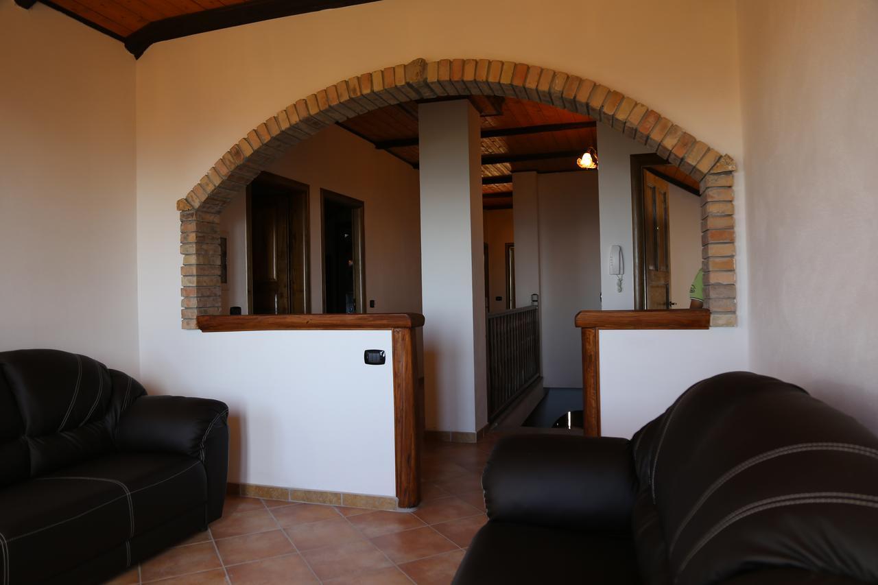 Agriturismo Pirara Sant'Angelo  Bagian luar foto