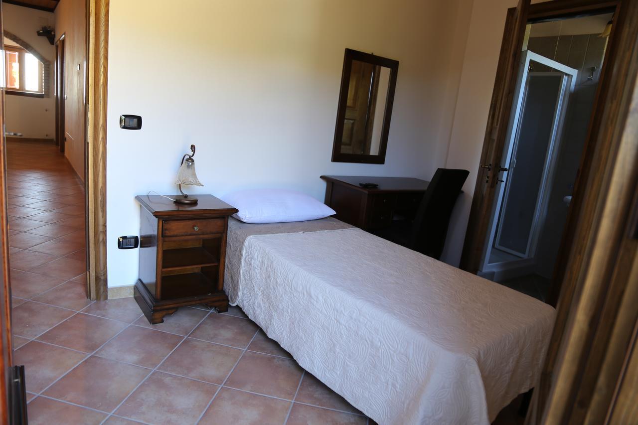 Agriturismo Pirara Sant'Angelo  Bagian luar foto