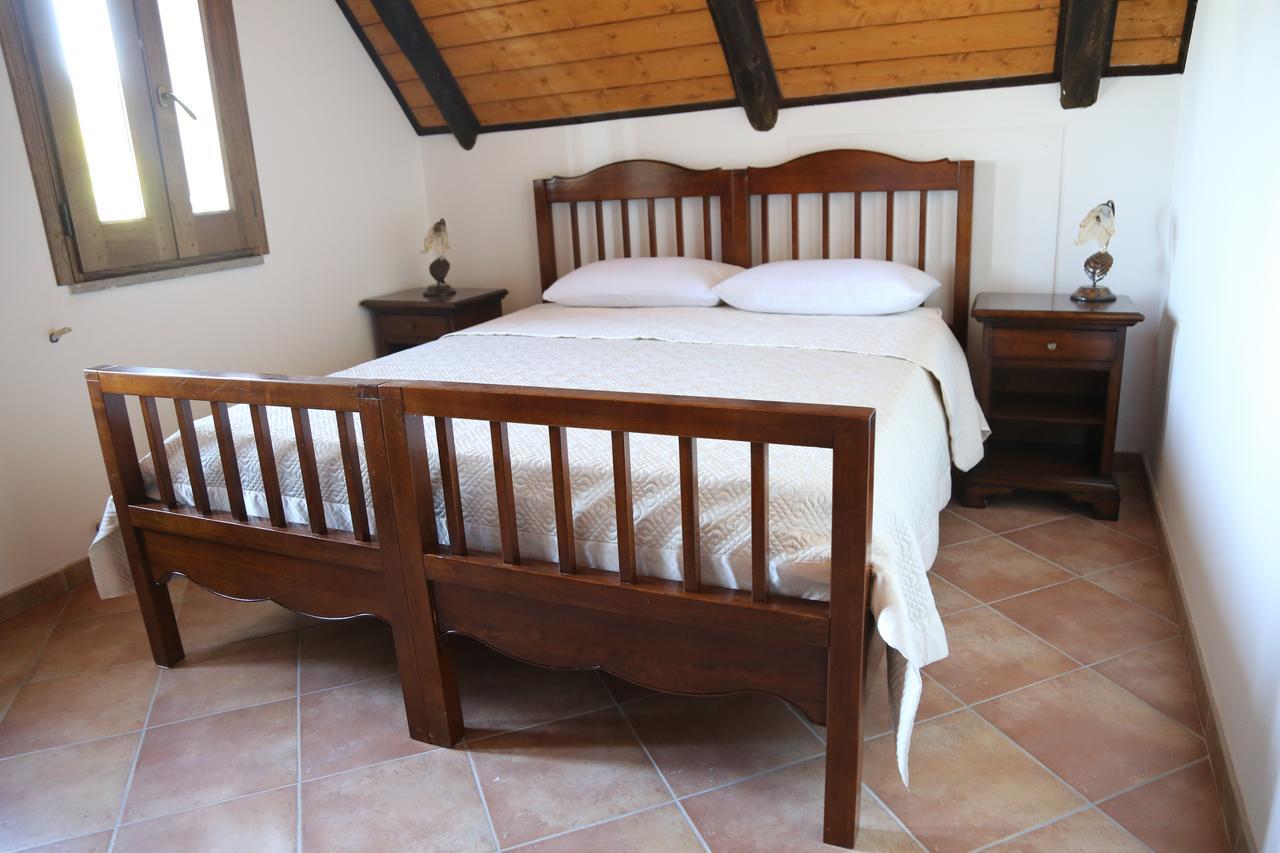 Agriturismo Pirara Sant'Angelo  Bagian luar foto